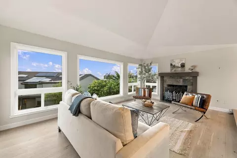 Living - 1104 Via Tornasol, Aptos, CA 95003 photo 1 of 4