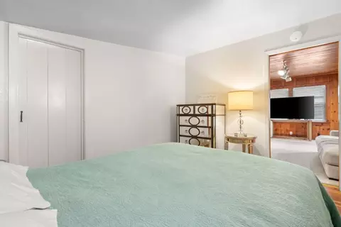 Bedroom - 516 Capitola Ave, Capitola, CA 95010 photo 3 of 4