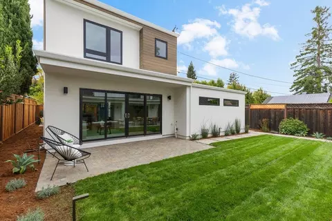 Exterior - 562 Palm Ave, Los Altos, CA 94022 photo 17 of 22