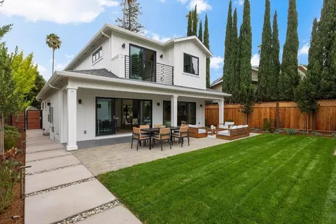 Exterior - 562 Palm Ave, Los Altos, CA 94022 photo 12 of 22