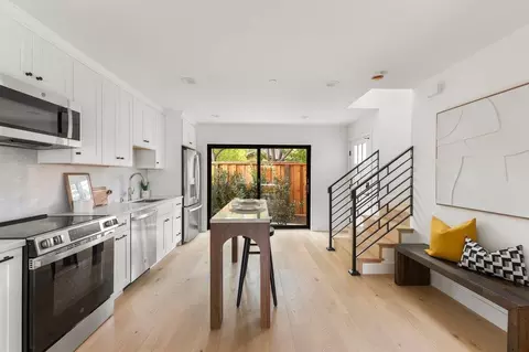 Kitchen - 562 Palm Ave, Los Altos, CA 94022 photo 5 of 7