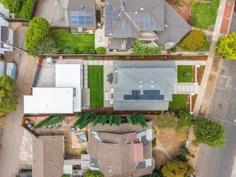 View/Area - 562 Palm Ave, Los Altos, CA 94022 photo 2 of 4