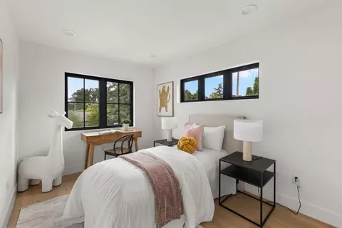 Bedroom - 562 Palm Ave, Los Altos, CA 94022 photo 1 of 7