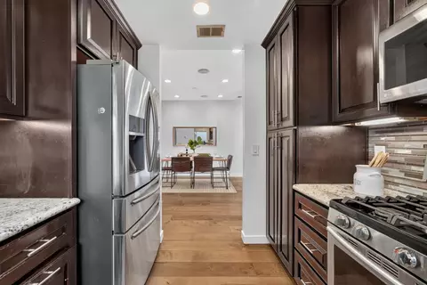 Kitchen - 434 Rhone Ct, Mountain View, CA 94043 photo 2 of 4