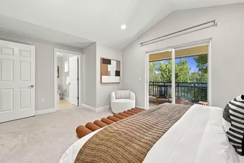 Bedroom - 1913 Vida Ct, Mountain View, CA 94043 photo 3 of 7