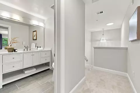 Entry Way - 1913 Vida Ct, Mountain View, CA 94043 photo 4 of 4