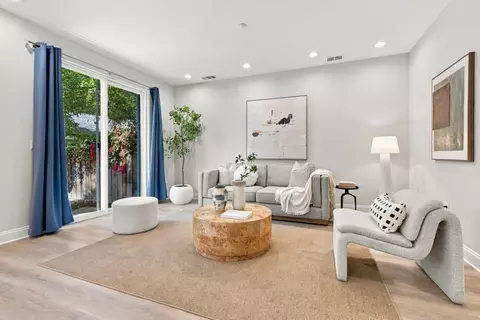Living - 1913 Vida Ct, Mountain View, CA 94043 photo 2 of 3