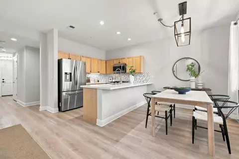 Dining - 1913 Vida Ct, Mountain View, CA 94043 photo 2 of 2