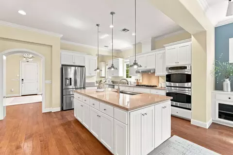 Kitchen - 10115 Ridgeline Ct, Dublin, CA 94568 photo 2 of 6