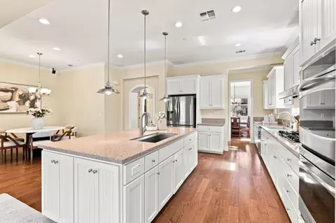 Kitchen - 10115 Ridgeline Ct, Dublin, CA 94568 photo 3 of 6
