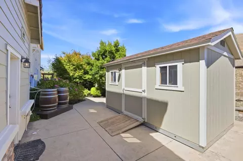 Exterior - 10115 Ridgeline Ct, Dublin, CA 94568 photo 11 of 31