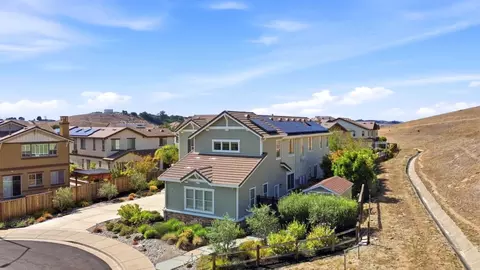 View/Area - 10115 Ridgeline Ct, Dublin, CA 94568 photo 1 of 13