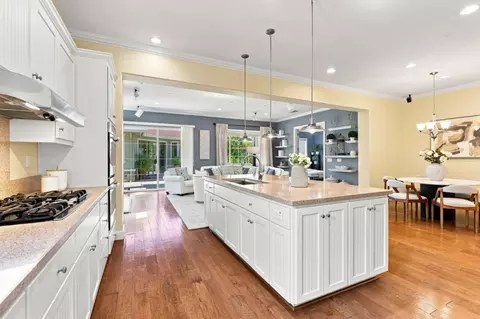 Kitchen - 10115 Ridgeline Ct, Dublin, CA 94568 photo 4 of 6