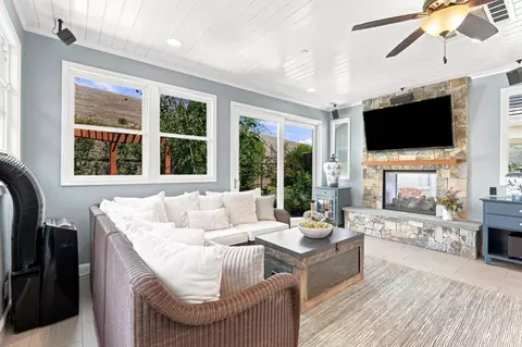 Living - 10115 Ridgeline Ct, Dublin, CA 94568 photo 5 of 5