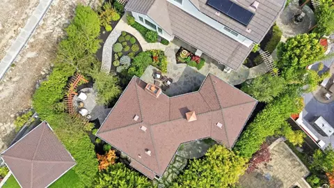 View/Area - 10115 Ridgeline Ct, Dublin, CA 94568 photo 9 of 13