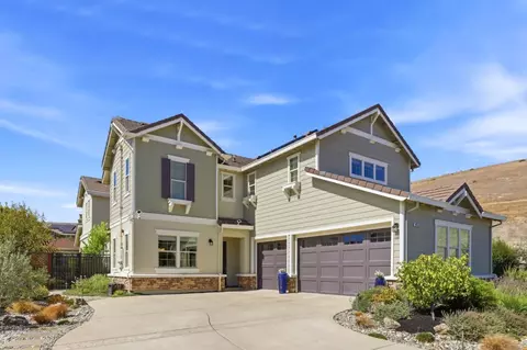 Exterior - 10115 Ridgeline Ct, Dublin, CA 94568 photo 5 of 31