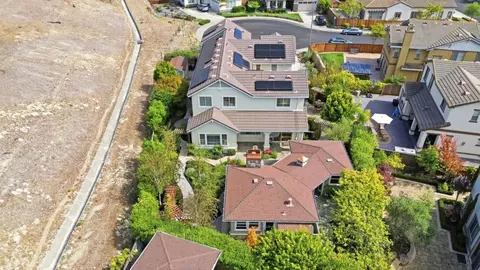 View/Area - 10115 Ridgeline Ct, Dublin, CA 94568 photo 7 of 13