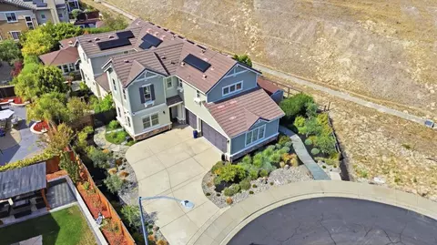 View/Area - 10115 Ridgeline Ct, Dublin, CA 94568 photo 4 of 13