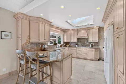 Kitchen - 8700 Coker Rd, Salinas, CA 93907 photo 2 of 3