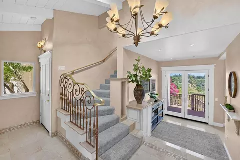 Entry Way - 8700 Coker Rd, Salinas, CA 93907 photo 3 of 7