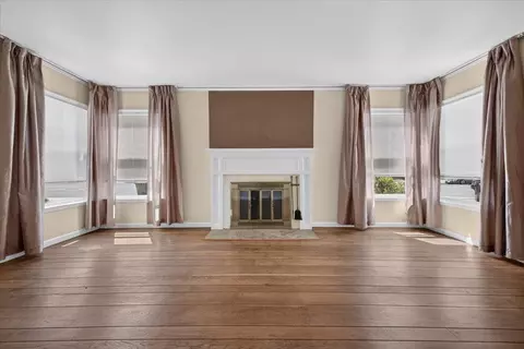 Living - 235 E Romie Ln, Salinas, CA 93901 photo 1 of 10