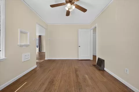 Living - 235 E Romie Ln, Salinas, CA 93901 photo 8 of 10