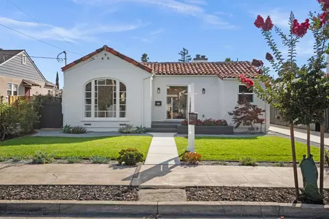 1124 Fay St, Redwood City, CA 94061