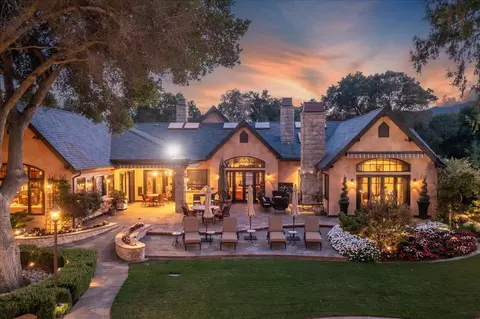 17055 Pine Ave, Los Gatos, CA 95032