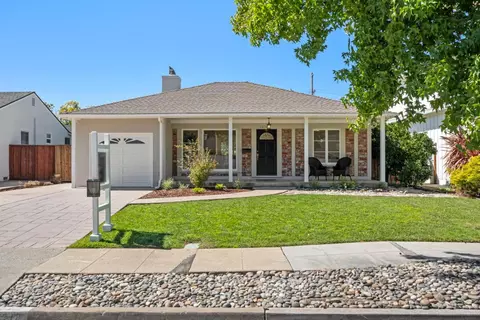1630 Anamor St, Redwood City, CA 94061