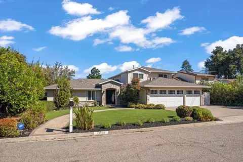 13560 Howen Dr, Saratoga, CA 95070