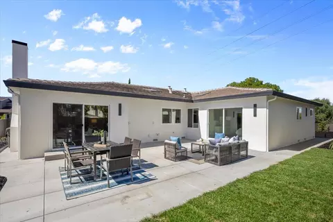 Exterior - 10712 Pebble Pl, Cupertino, CA 95014 photo 4 of 10