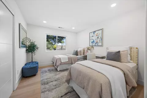 Bedroom - 10712 Pebble Pl, Cupertino, CA 95014 photo 4 of 4