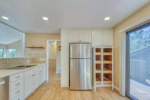 Kitchen - 664 Terry St, Monterey, CA 93940 photo 5 of 6