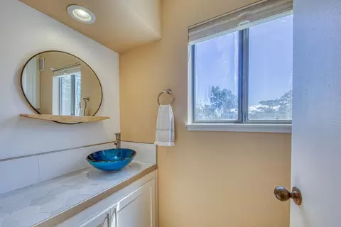 Bath - 664 Terry St, Monterey, CA 93940 photo 1 of 5