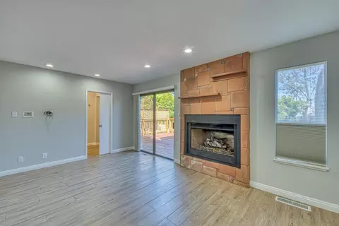 Living - 664 Terry St, Monterey, CA 93940 photo 7 of 10