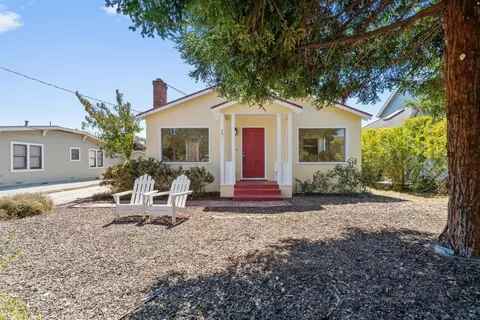 241 Sunset Ave, Santa Cruz, CA 95060