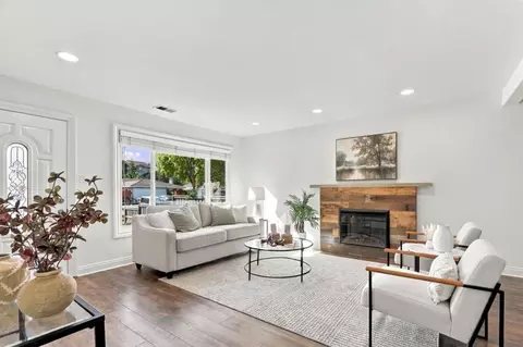 Living - 213 Sylvia Ave, Milpitas, CA 95035 photo 2 of 7