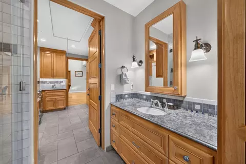 Bath - 1509 Walnut Dr, Campbell, CA 95008 photo 5 of 7
