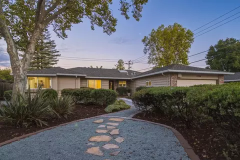 12390 Woodside Dr, Saratoga, CA 95070