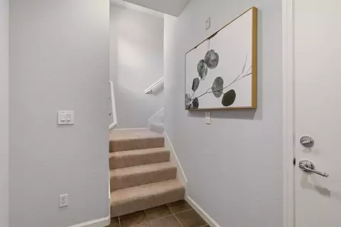 Entry Way - 181 Hart Ct, Mountain View, CA 94043 photo 1 of 1