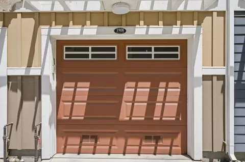 Exterior - 1908 Aberdeen Ln, Mountain View, CA 94043 photo 4 of 6