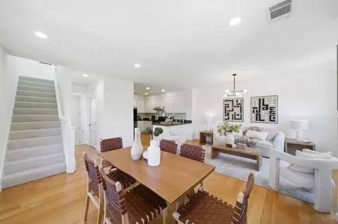Dining - 1908 Aberdeen Ln, Mountain View, CA 94043 photo 2 of 4