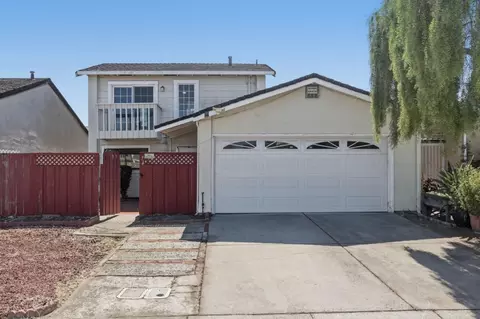 211 Checkers Dr, San Jose, CA 95116