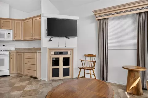 835 Kimball Ave 2, Seaside, CA 93955 photo 5