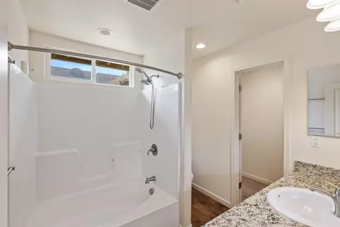 Bath - 12805 Rogge Village Loop, Salinas, CA 93906 photo 1 of 2