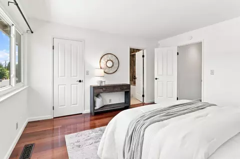 Bedroom - 1109 Wright Ave, Mountain View, CA 94043 photo 6 of 7