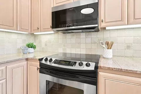Kitchen - 1109 Wright Ave, Mountain View, CA 94043 photo 1 of 5
