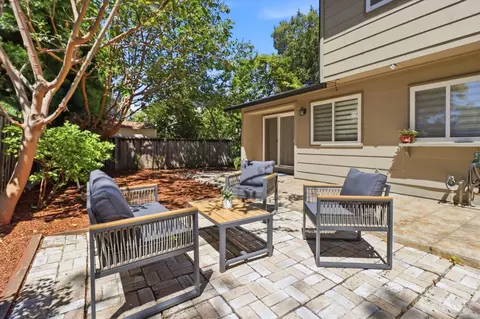 Exterior - 1109 Wright Ave, Mountain View, CA 94043 photo 3 of 7