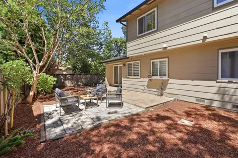 Exterior - 1109 Wright Ave, Mountain View, CA 94043 photo 6 of 7