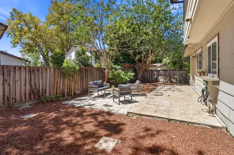 Exterior - 1109 Wright Ave, Mountain View, CA 94043 photo 7 of 7